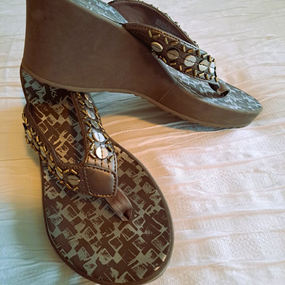 Clarks Thong Wedge Platform Sandals 7